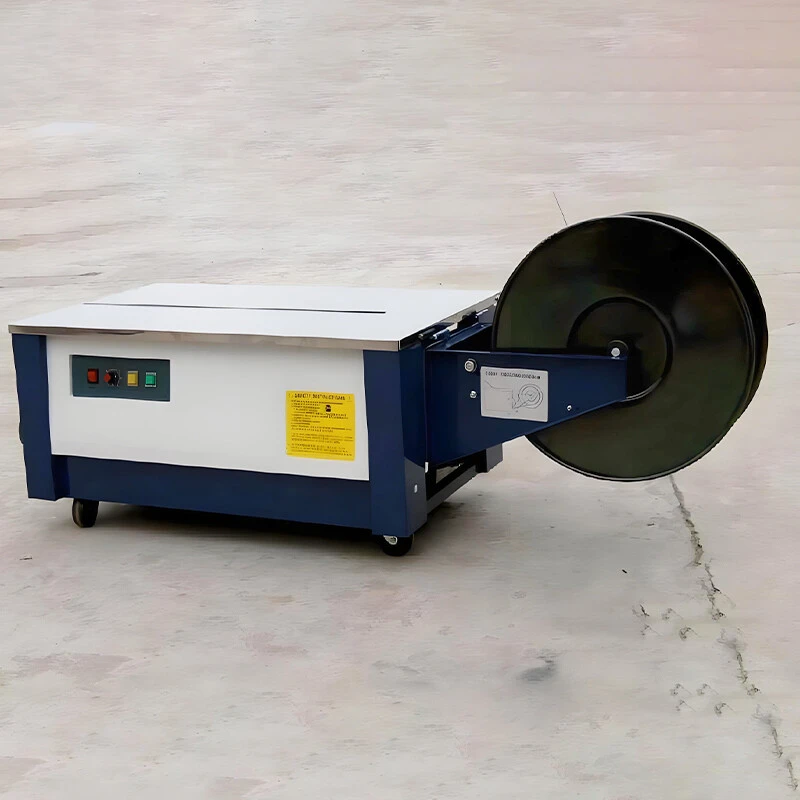 Low bed baler