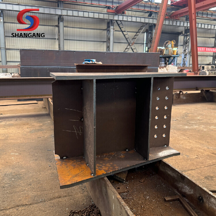 Structural steel H-beams / H-beam components
