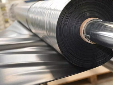 Installation and maintenance of geomembranes