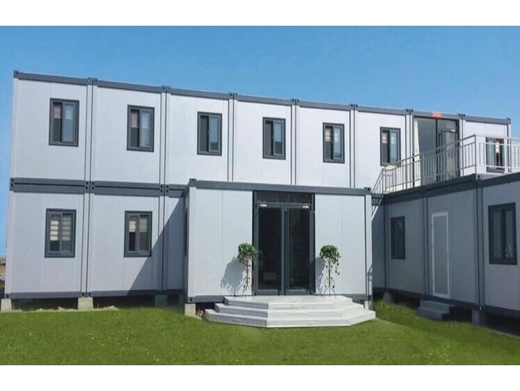 Detachable container house