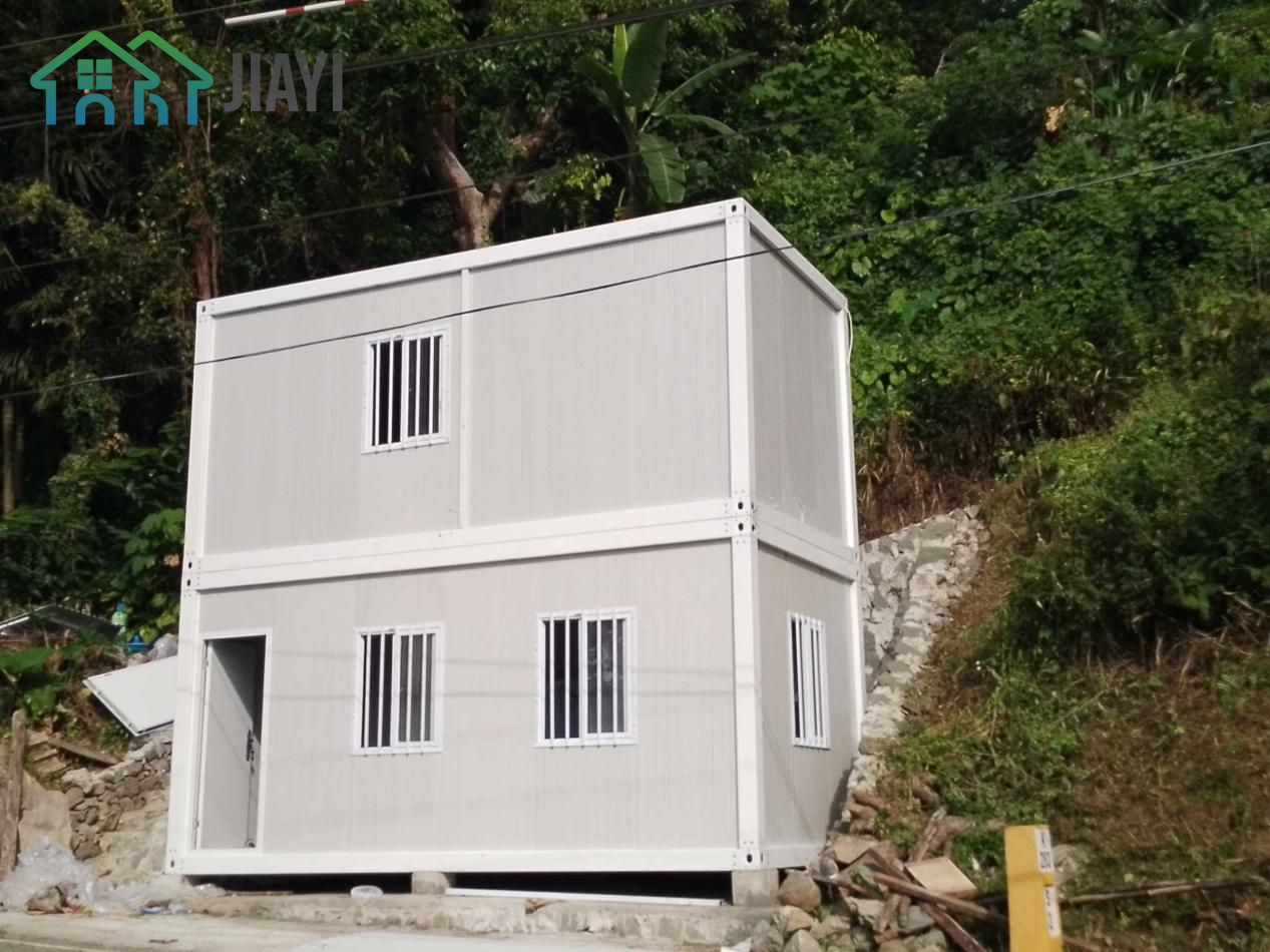 Tiny steel Container Office