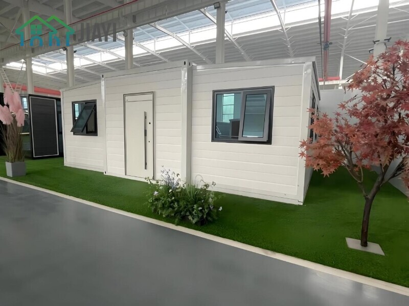 Easy Install Expandable Type Container House