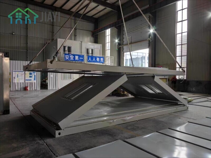 Durable Fast Install Folding Container