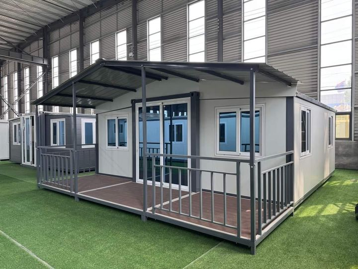 What are the features of foldable and expandable container house ?