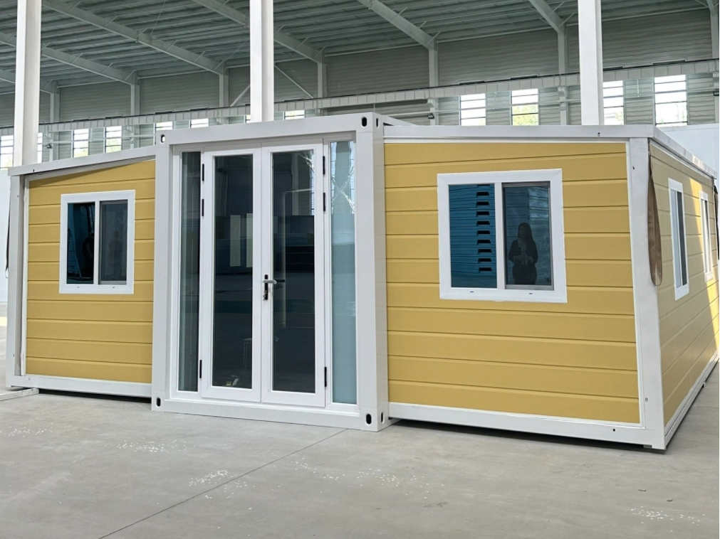 Ready Made Prefab House 2 Bed Luxury Homes Full Furniture Light Steel Expandable Container house