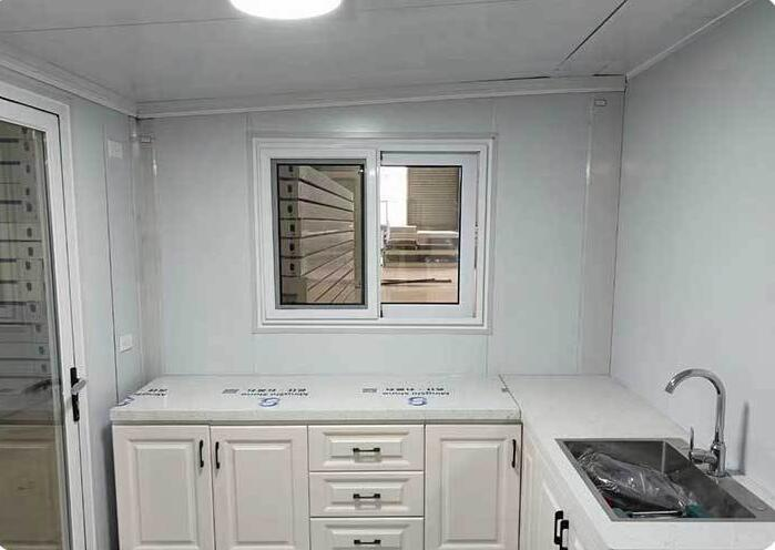 Expandable European Prefabricated Portable Movable 20ft 30ft 40ft Container Homes For Camping