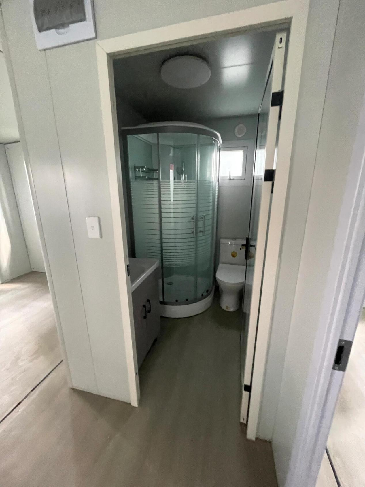 20ft 40ft Hurricane Proof Custom Material Expandable Container Prefabricated House