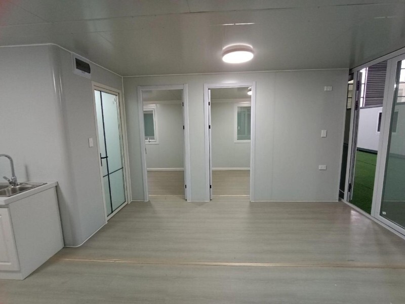 Custom materials colors layouts Fast installation tiny modular home expandable and foldable