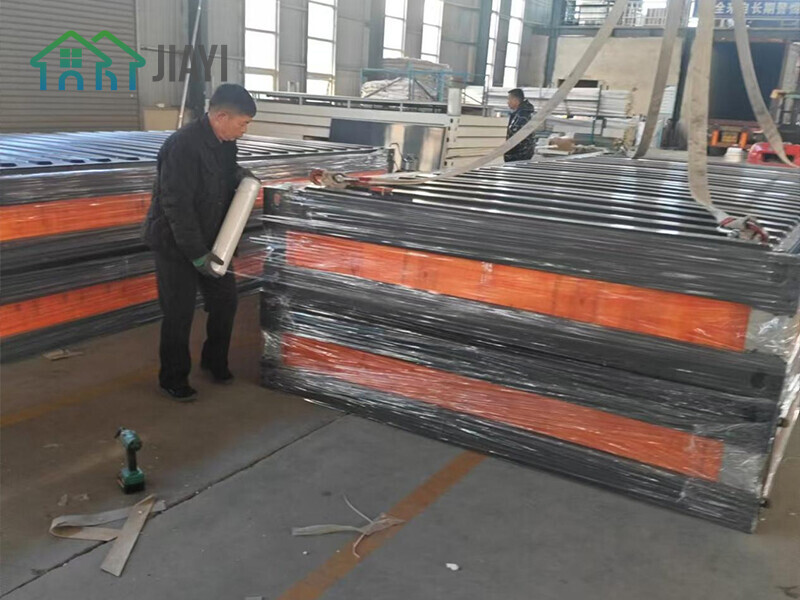 Living container house worker dormitory Z-shaped folding container