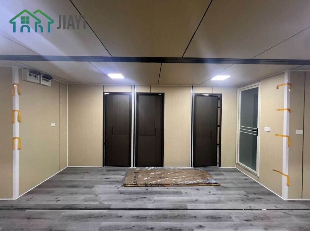 Expandable Modular Home Flat Roof 40FT Size 3 Bedrooms