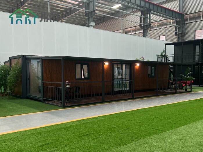 40FT Portable Prefab Home 3 bedrooms Full Bath & Kitchen&Living Room 75 Square meters