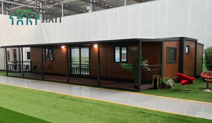 40FT Portable Prefab Home 3 bedrooms Full Bath & Kitchen&Living Room 75 Square meters