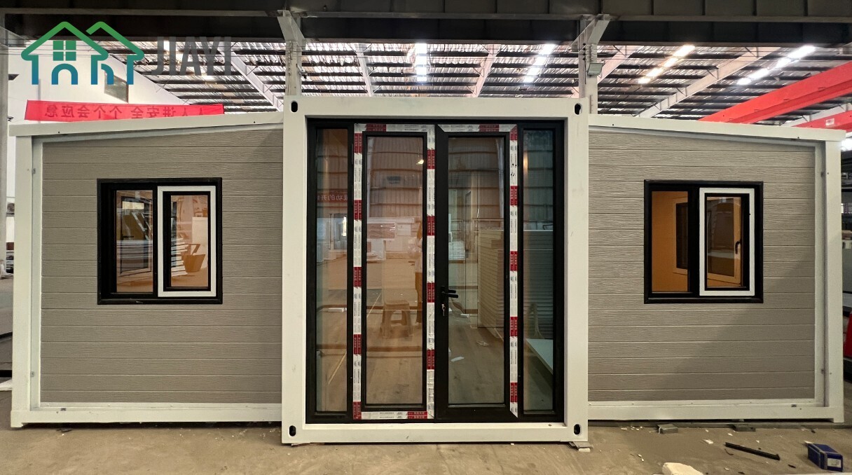 Modern Expandable Home Two Bedrooms & Kitchen & Bathroom & Living Room