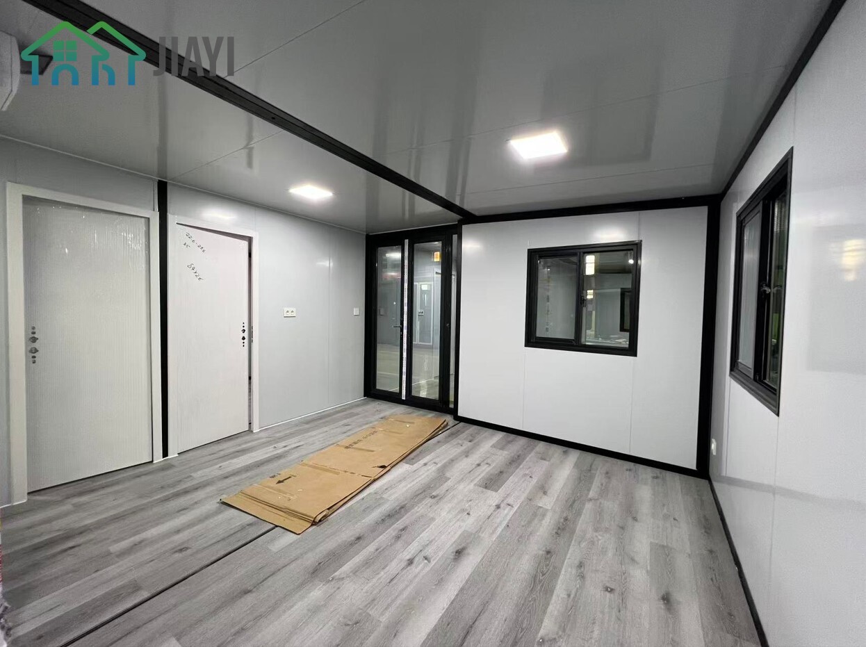 Modern Wood Grain Color 20FT Modular Expandable Foldable House Villa CE Approved