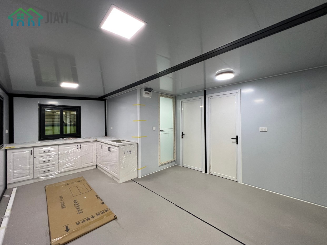 Garden Sunshine Prefabricated House Vocation Home Equipped Kitchen Bathroom Bedroom