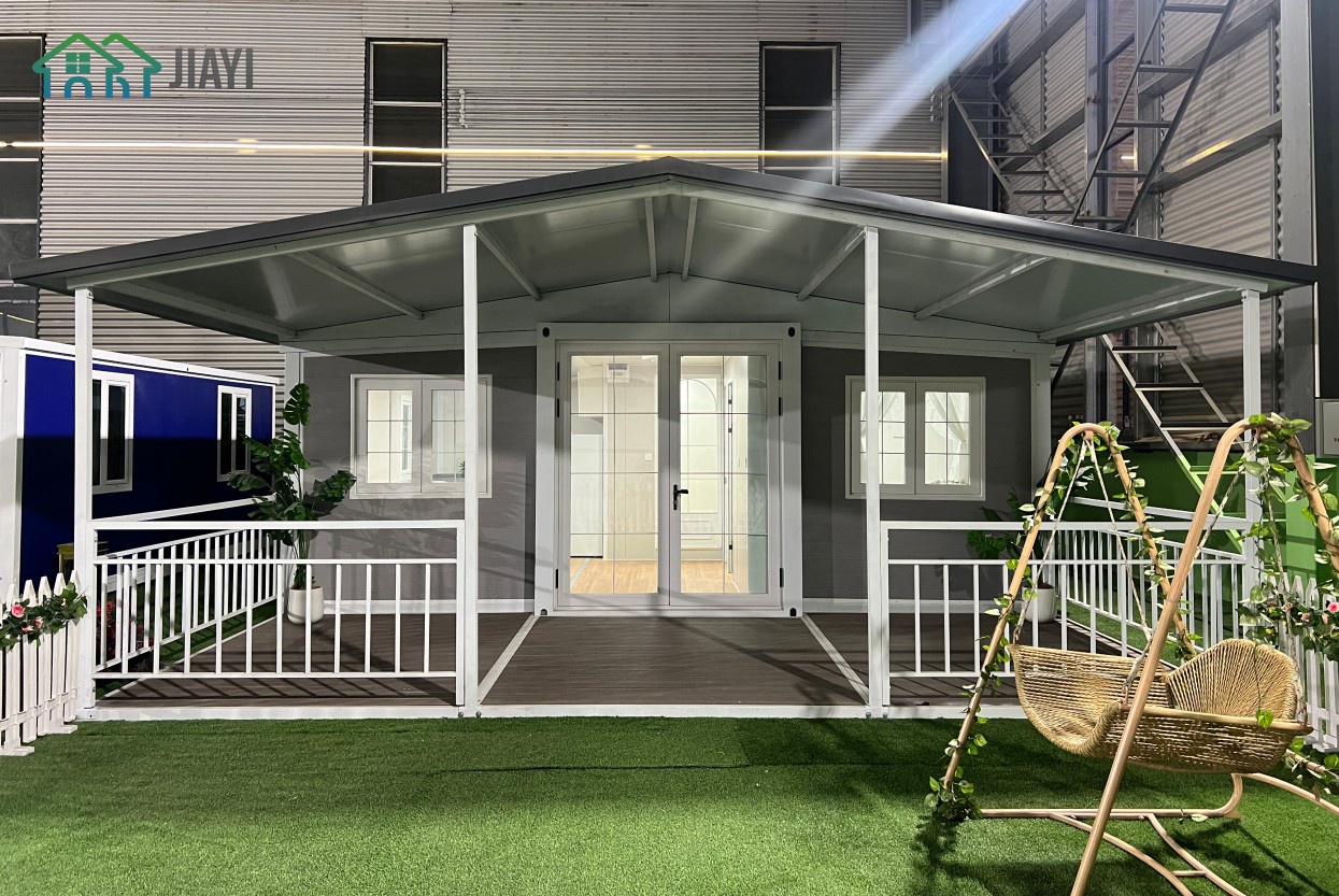 20FT Expandable Home Pitched Roof Terrace Equipped Well Kitchen&Bathroom