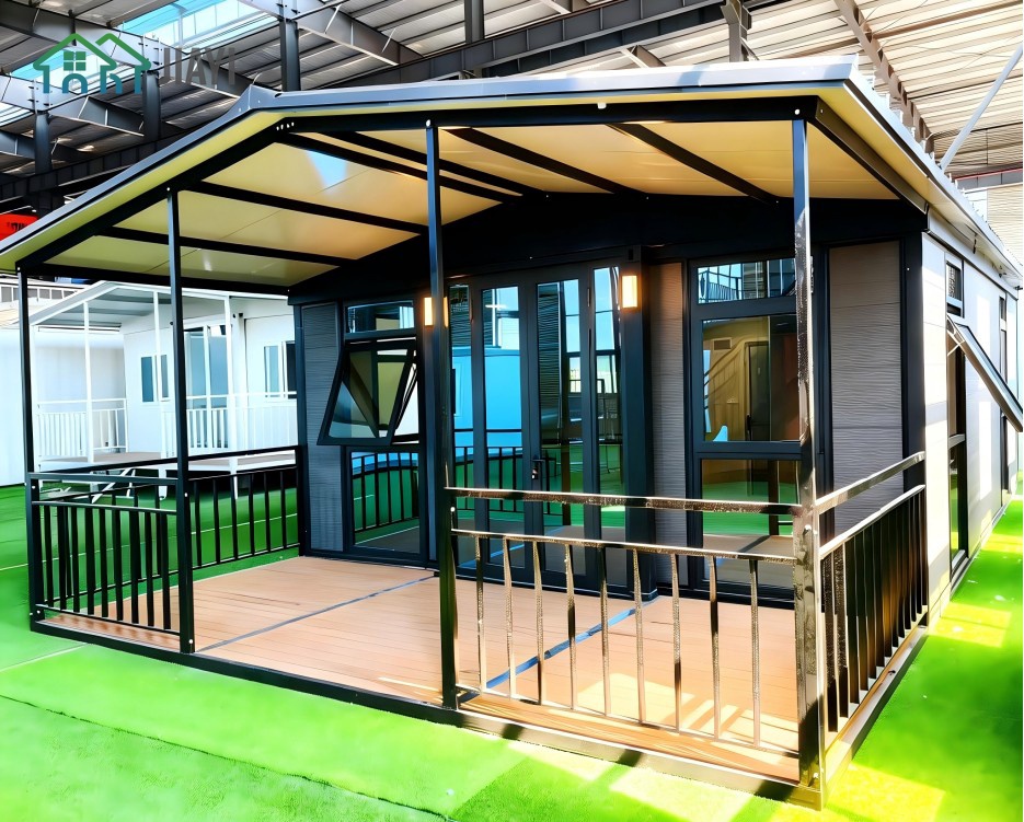 ne-Stop Service Manufacture Slopped Roof Expanding House Favourable Price