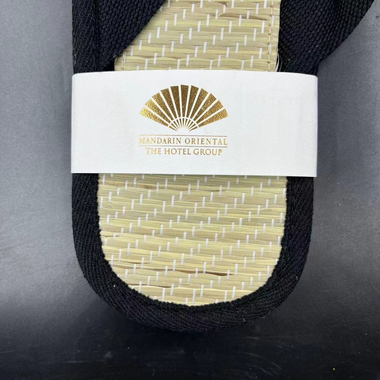 Five Star New Disposable Luxury  Comfortable Grass Travel Flip Flops Adult Straw Guests Hotel Slippers 