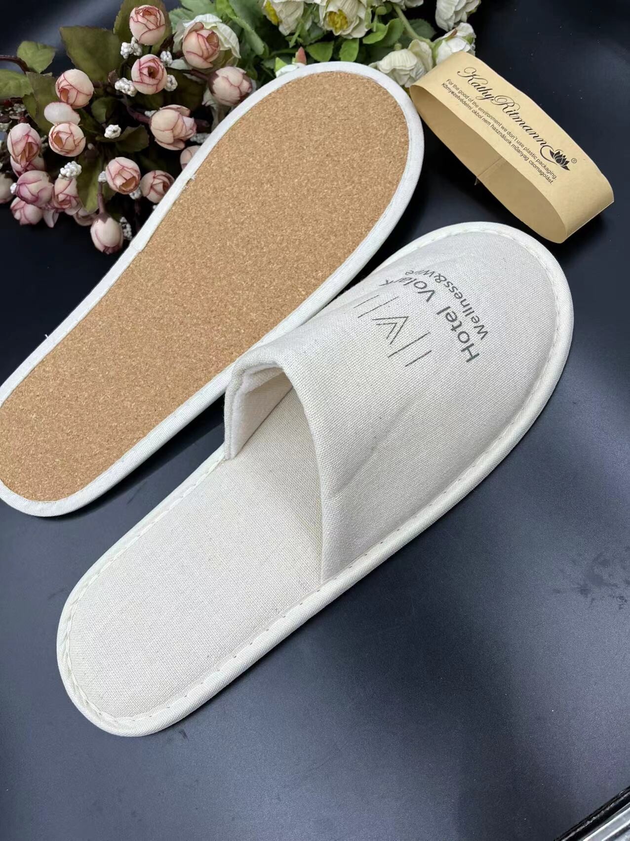 Linen eco-friendly slippers Degradable wooden sole hotel slippers