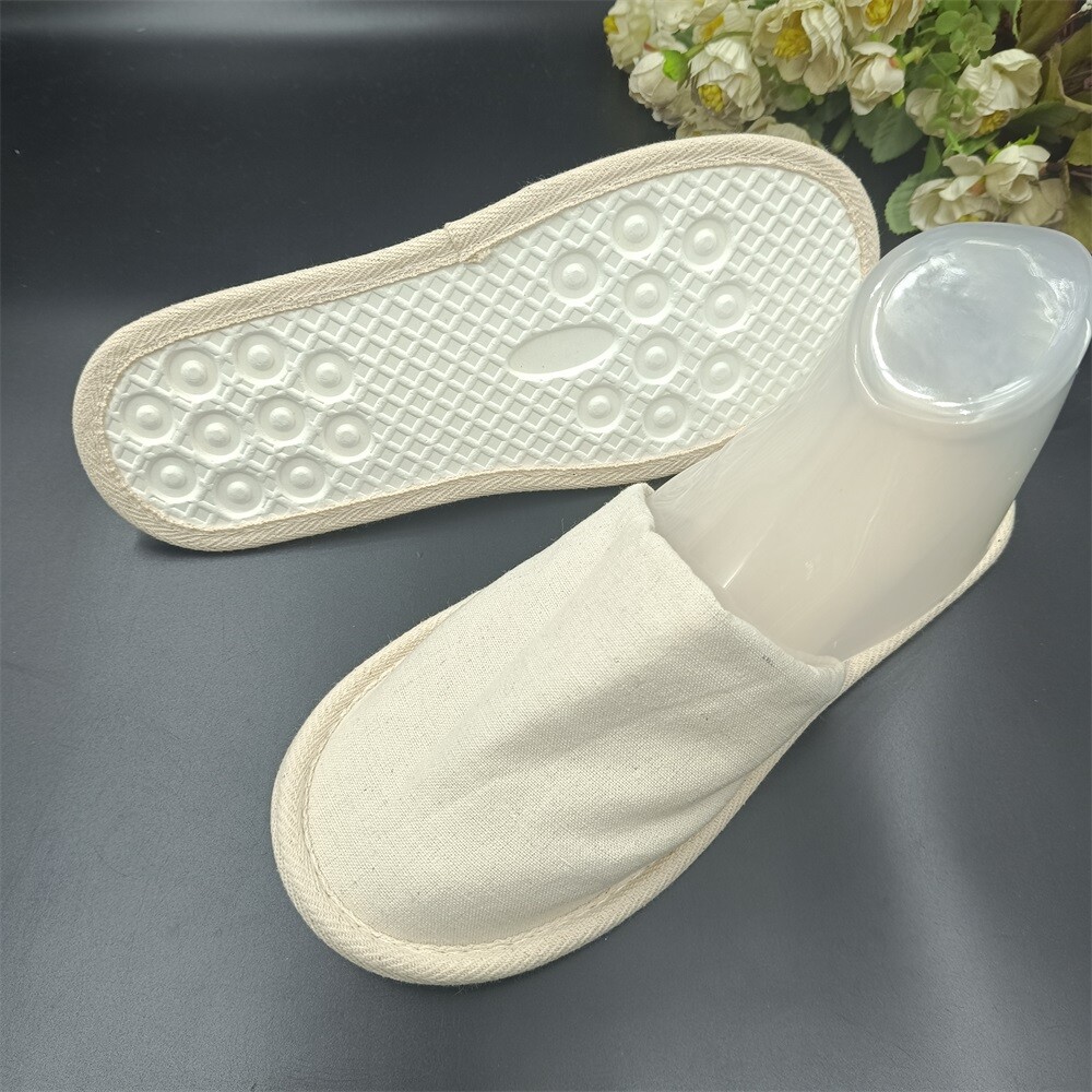 Eco-friendly hotel slippers Sugarcane sole biodegrable  