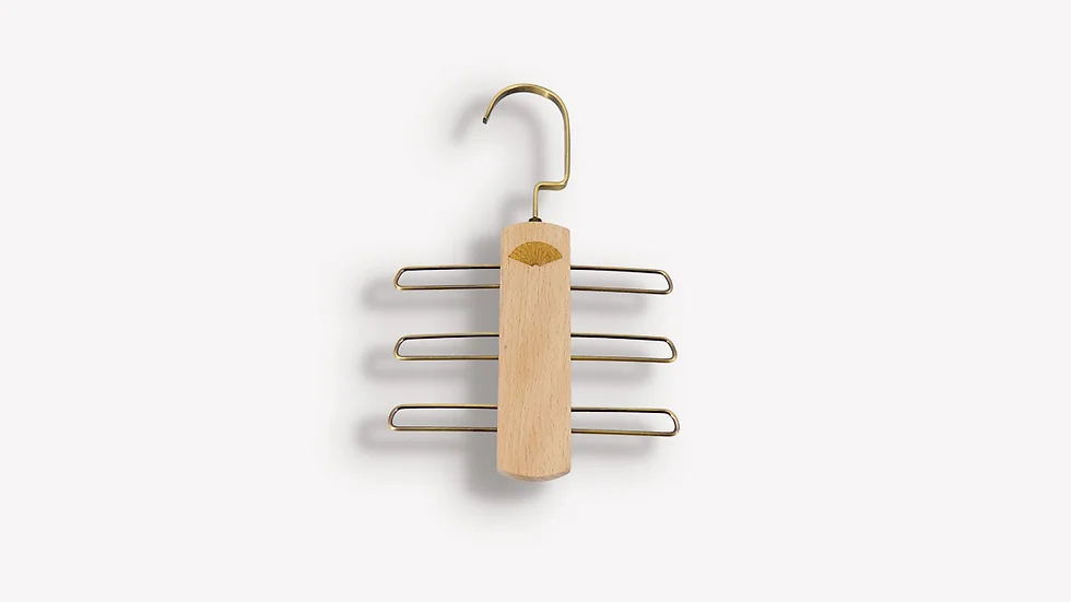 Factory solid wood hangers for women's and children's clothing non slip wooden hangers natural wood color