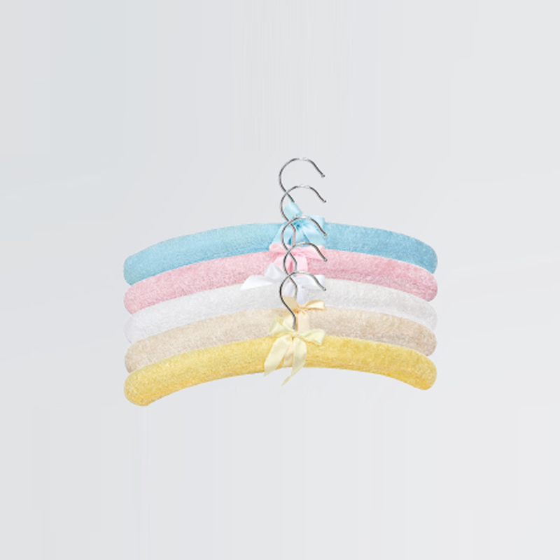 20240624172805277.png Customized Soft pink baby satin padded hangers with a matching bow china manufacturer