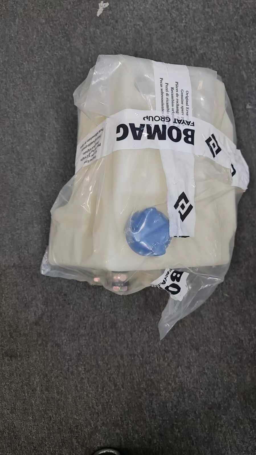 Bomag BW211D Road Roller 06550084 Original Water Tank 