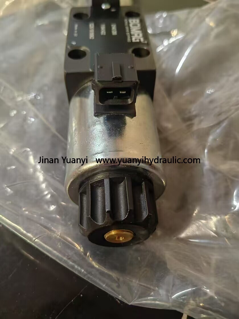 21461200 Bomag Vibration Hydraulic Pump Control Valve