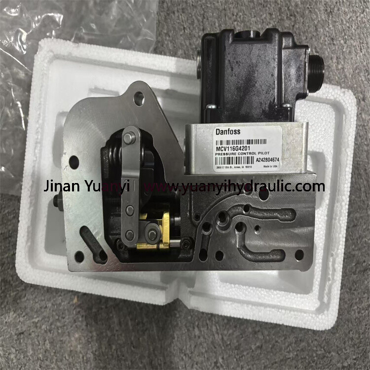 Danfoss KVEBB1002 MCV116G4201 Control Hydraulic Valve