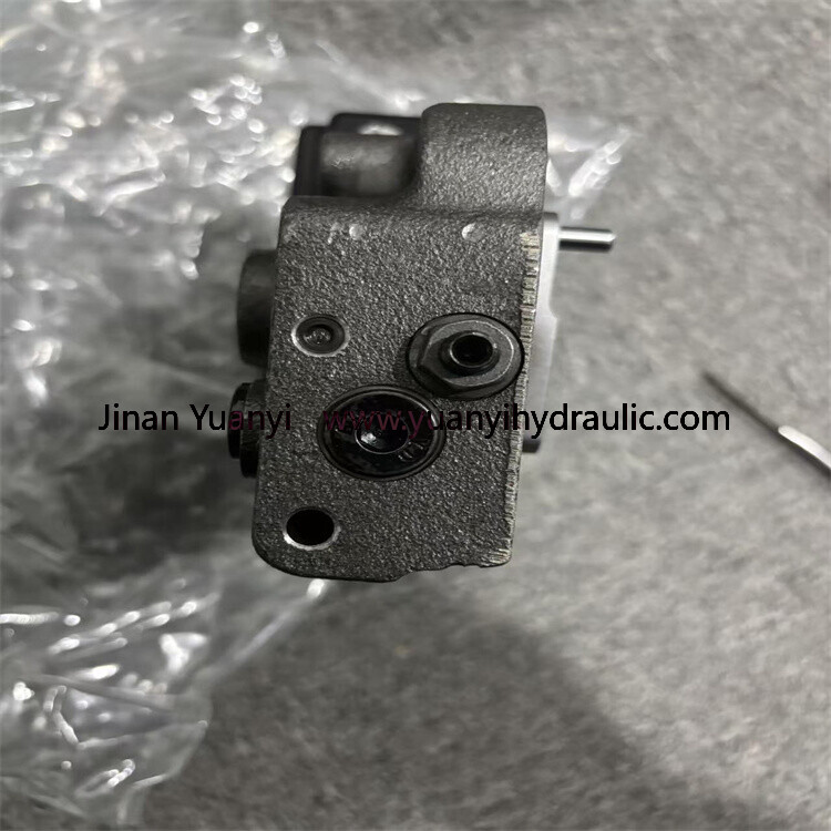 Danfoss KVEBB1002 MCV116G4201 Control Hydraulic Valve