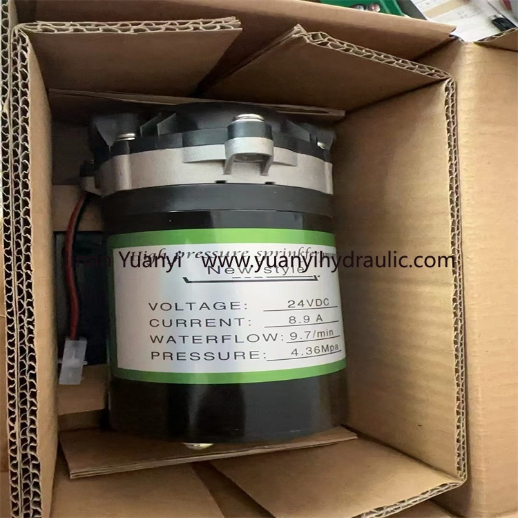 BOMAG Road Roller 05794183 Water Pump,BW202AD-4 203AD-4 Road Roller Parts
