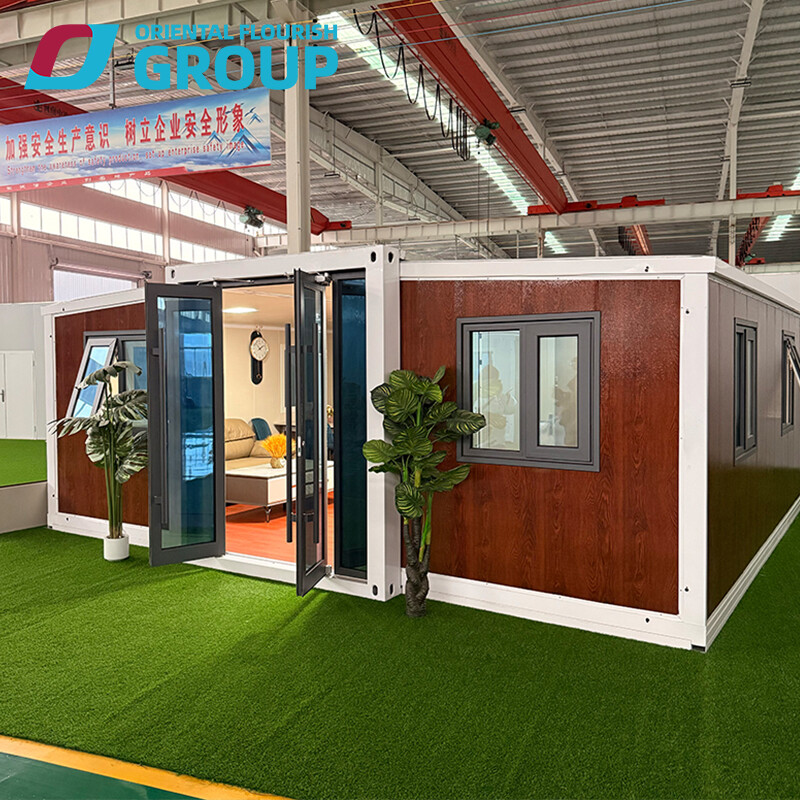 Expandable container house