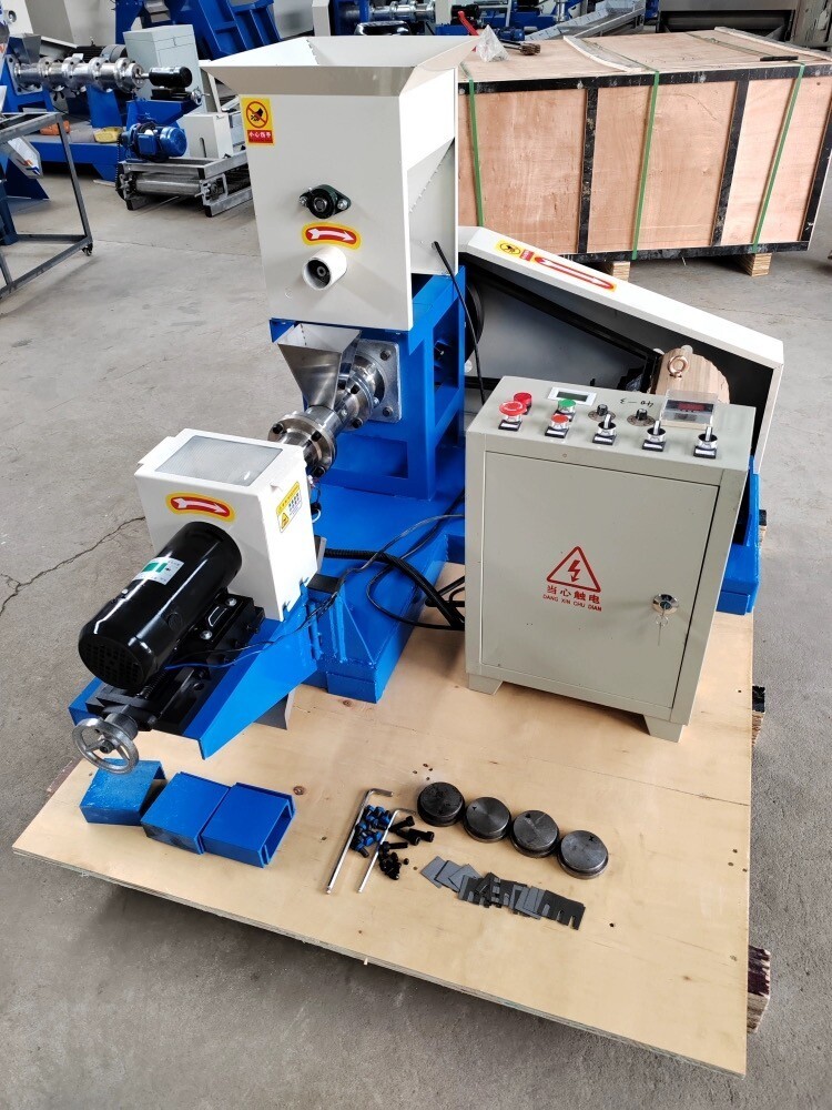 Extruder (2).jpg Extruder (2).jpg