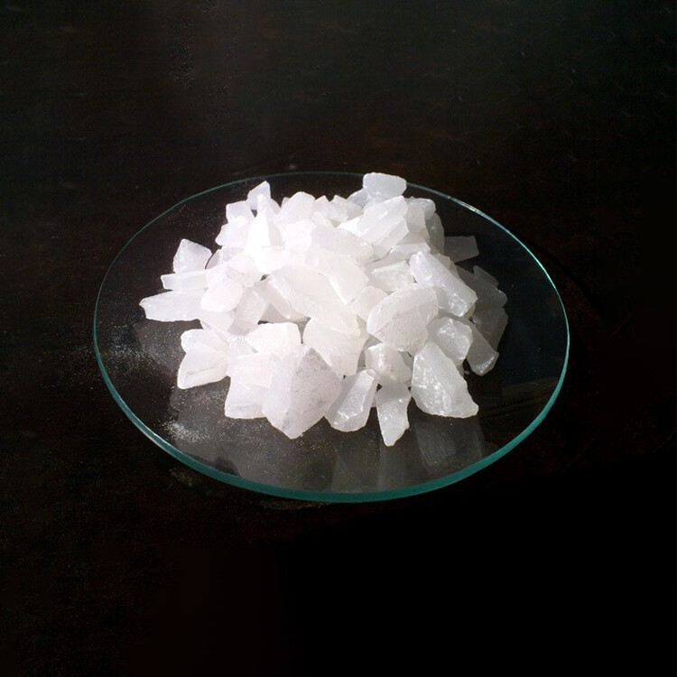 Iron-free aluminum sulfate