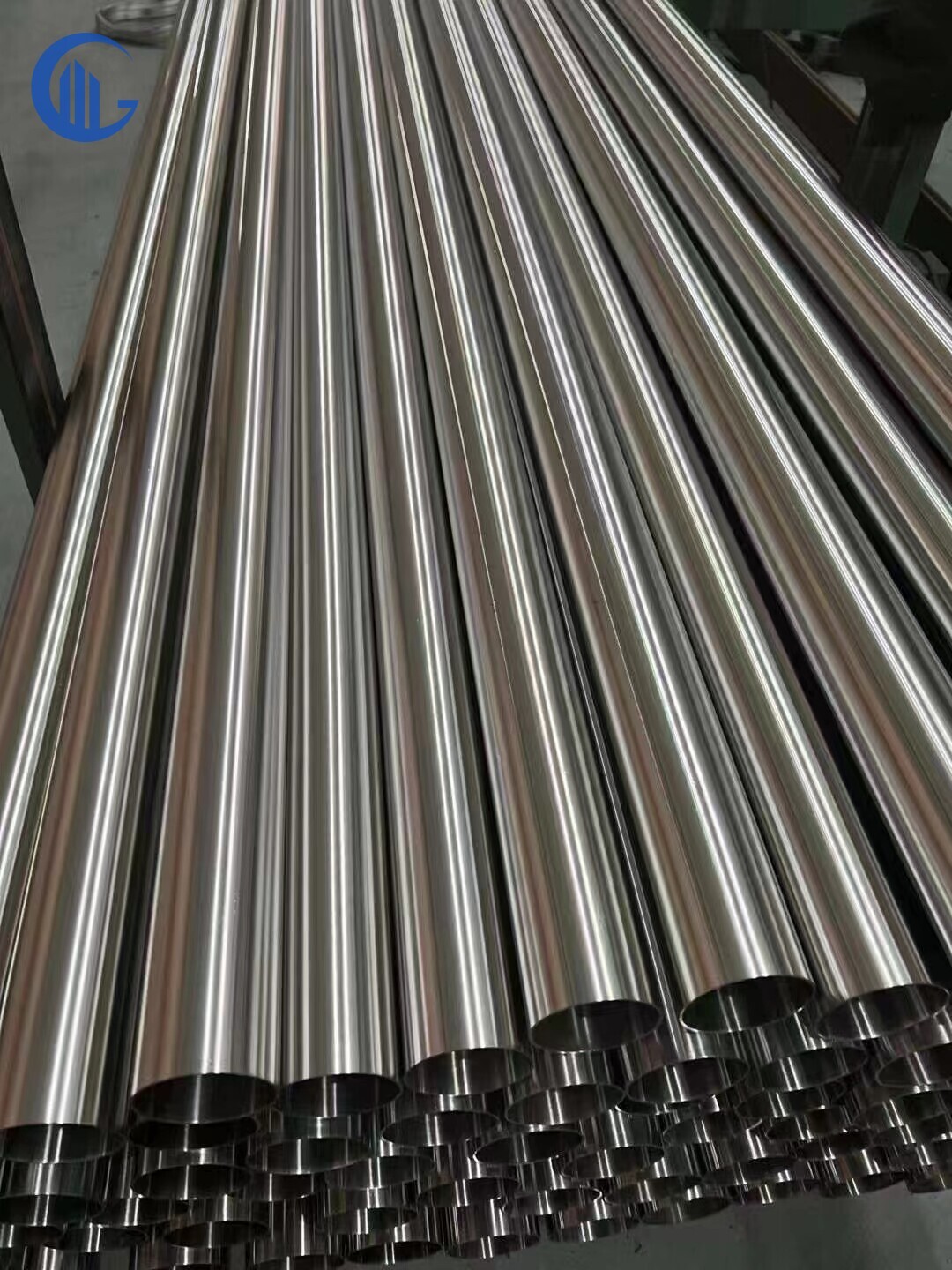 Stainless steel pipe