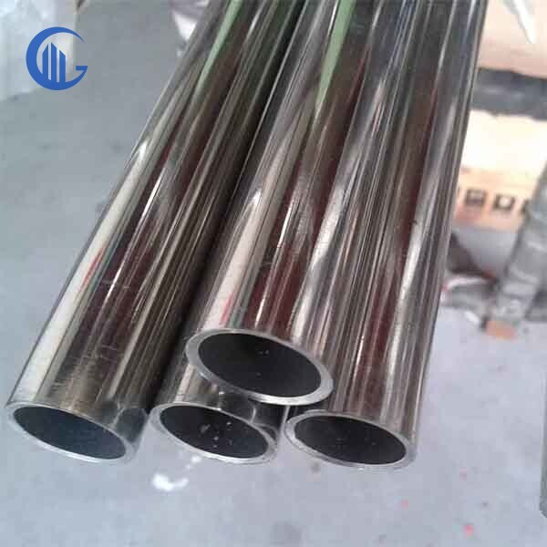 Stainless steel pipe