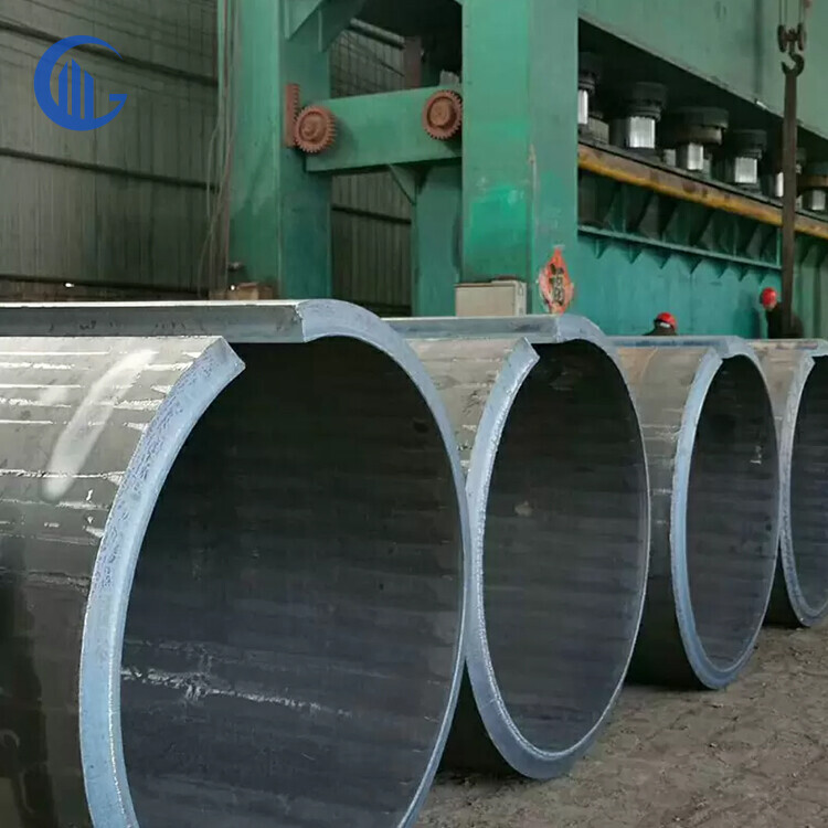 Welded carbon steel pipes