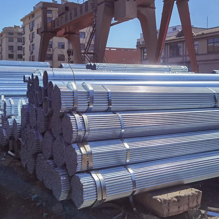 Galvanized Seamless Steel Pipe