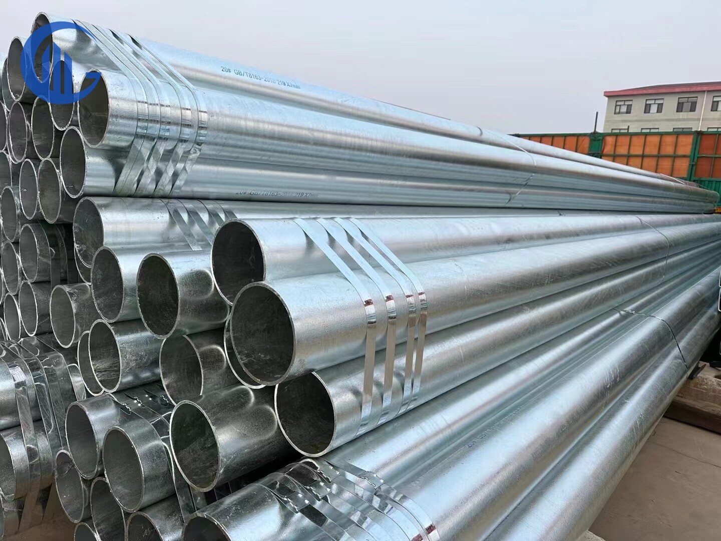 Galvanized Seamless Steel Pipe