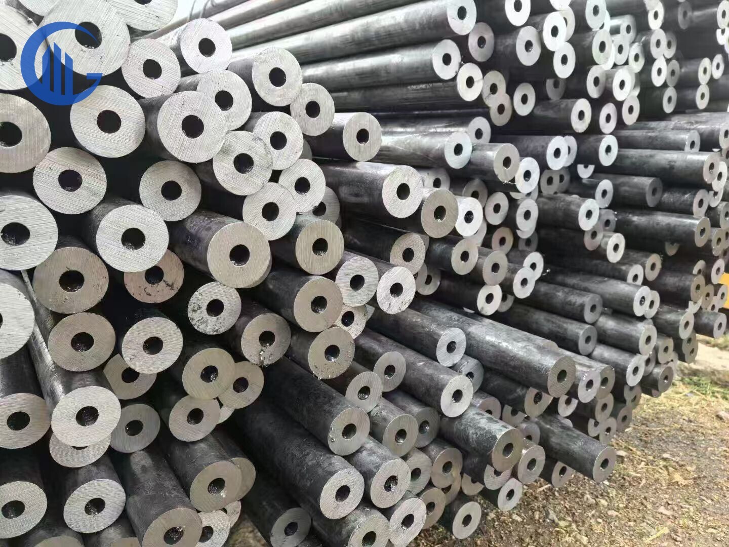 Thick wall seamless pipe