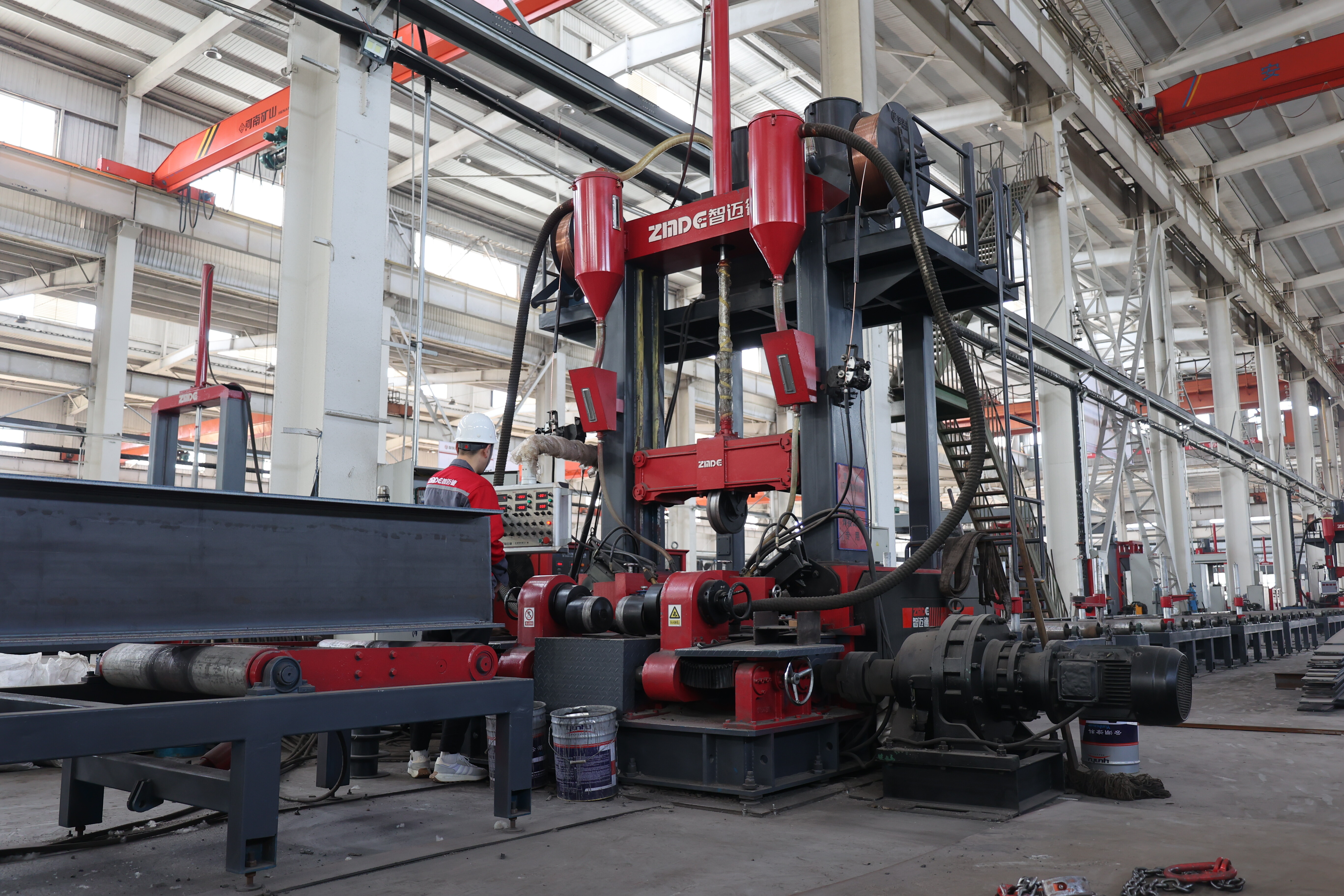 20230506品牌焕新升级 组焊矫一体机.JPG