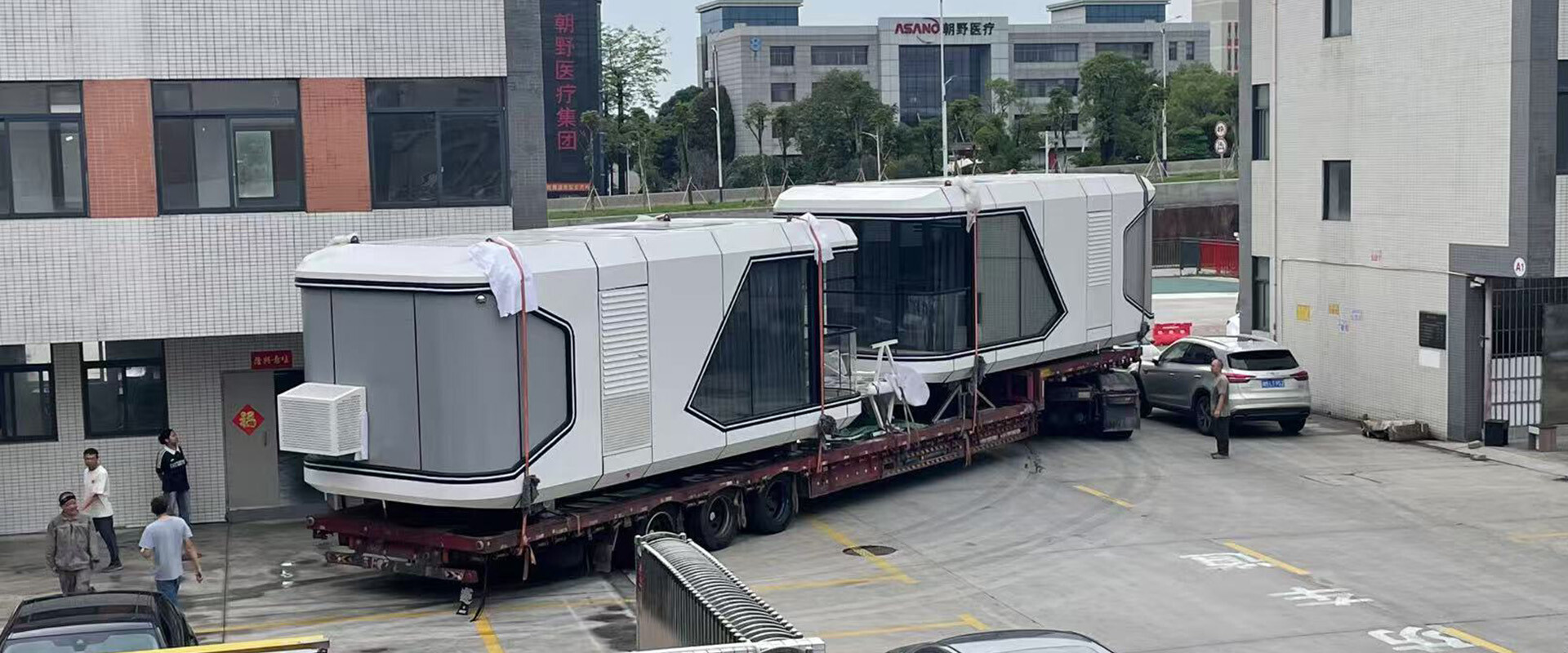 SUNINN V5 Capsule Units Arrive in Shanghai, Boosting Local Cultural Tourism with Innovative Design