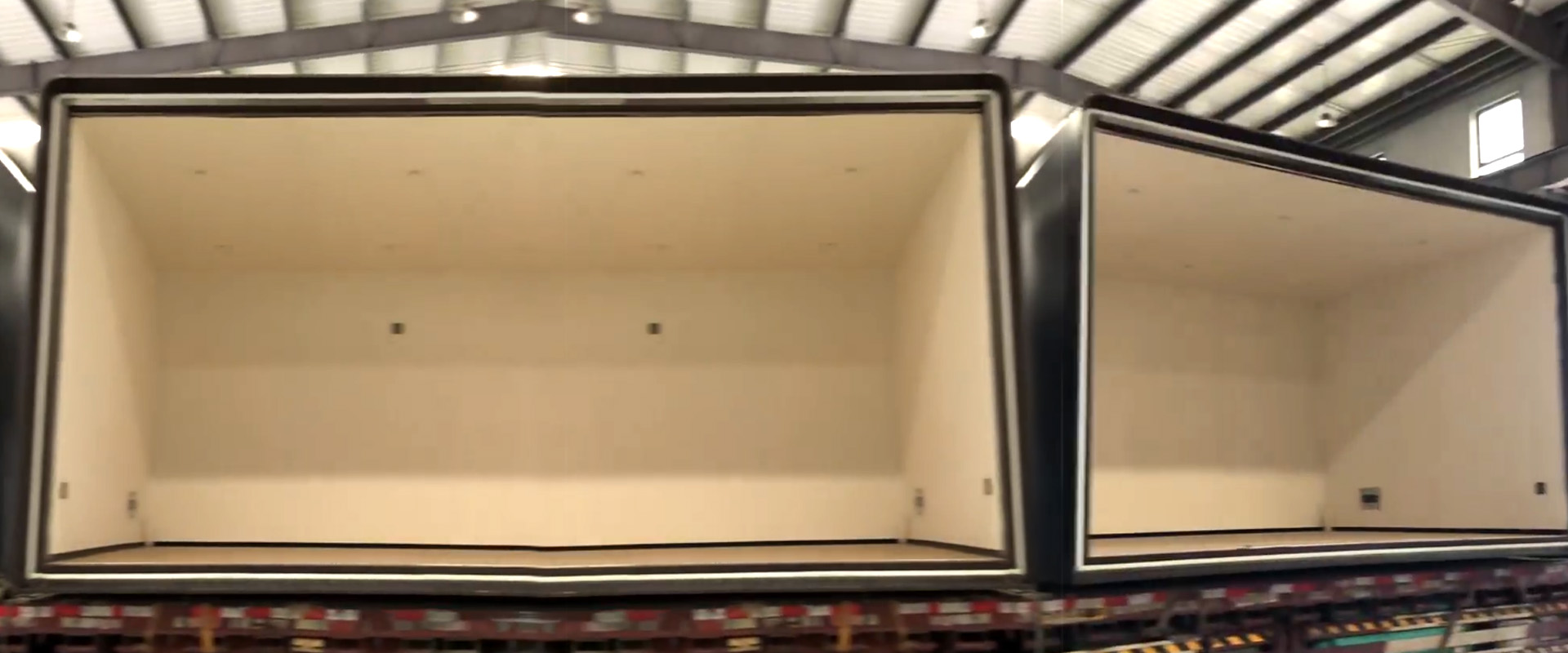 SUNINN apple cabin as coffee shop delivery