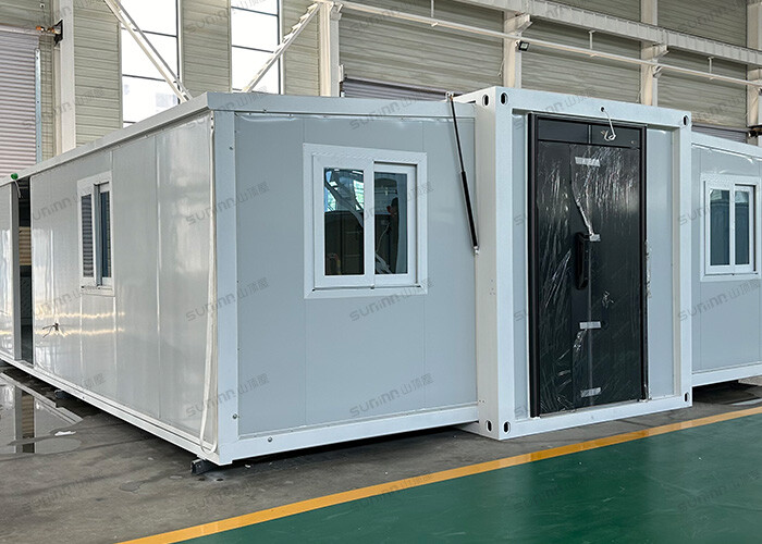 40FT EXPANDABLE HOUSE