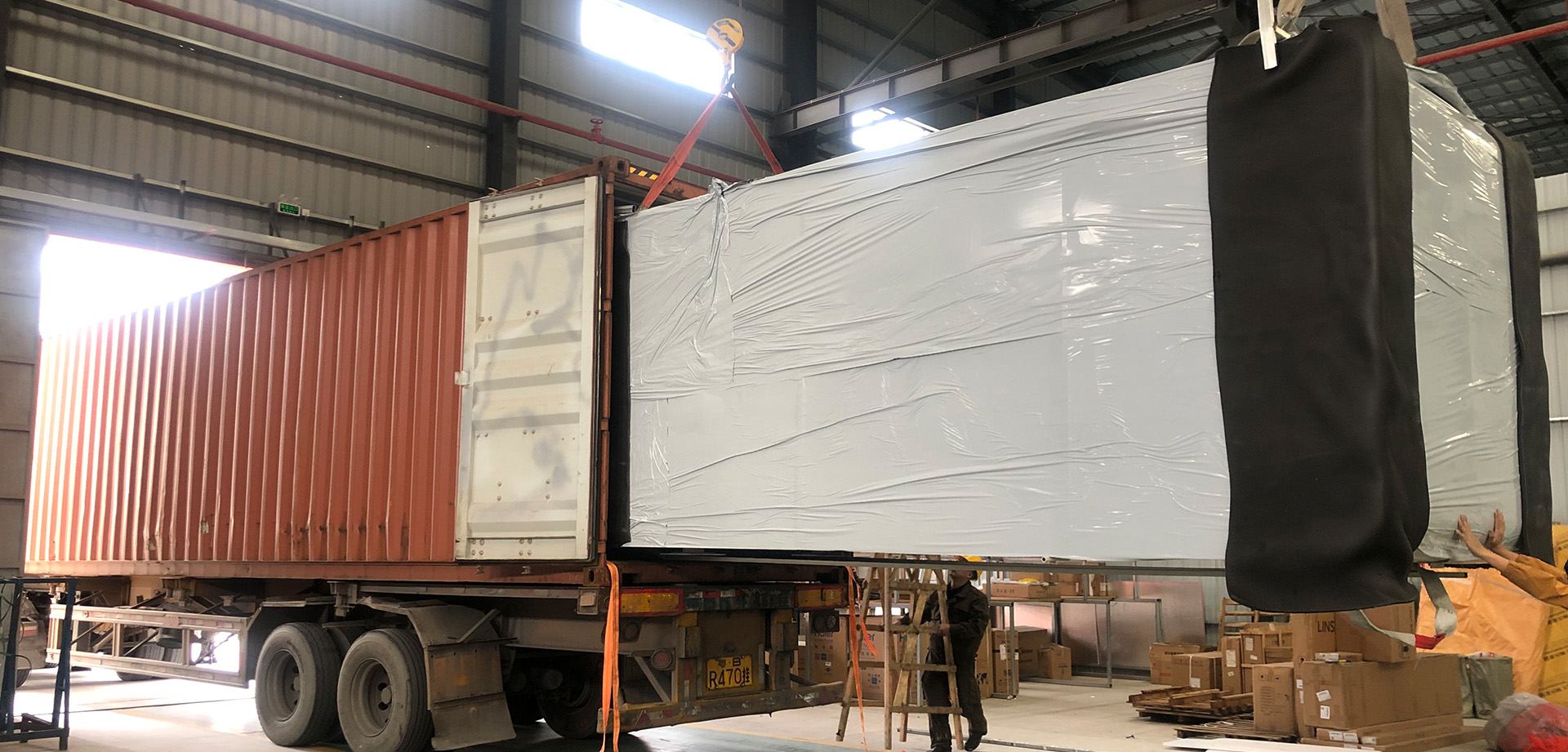 SUNINN Ships Custom BOX02 Apple Cabin to Greece, Expanding European Presence SUNINN Ships Custom BOX02 Apple Cabin to Greece, Expanding European Presence