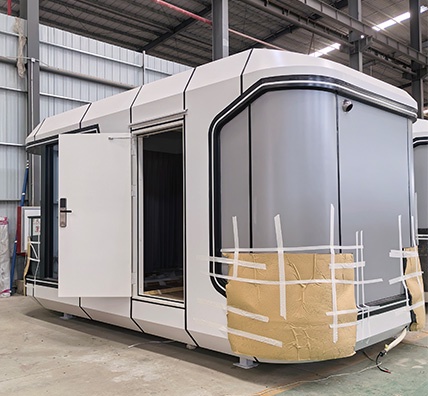 SUNINN Dispatches Two V3 Luxury Space Capsules to Australia