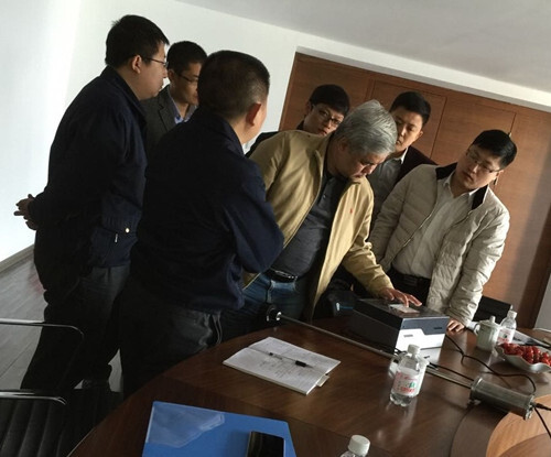 Visita de una delegación de expertos de Total-Sinochem al ACCU