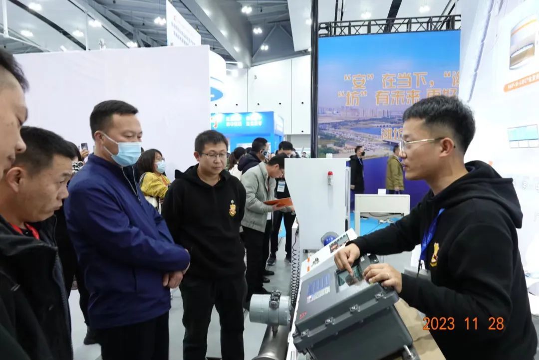 20231202_114933.jpg OKet a participé à d'excellentes réalisations et à des activités de promotion de nouvelles technologies et de nouveaux équipements dans la production de produits chimiques dangereux dans la province du Shandong