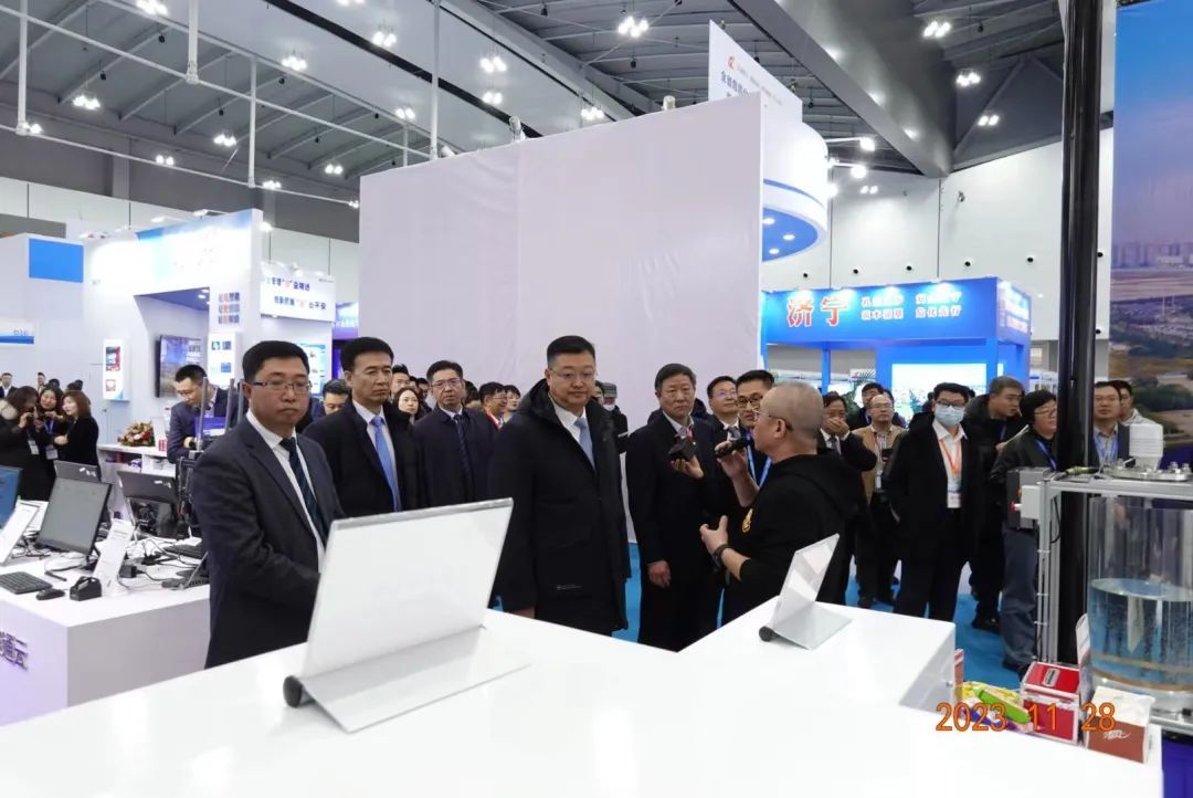 20231202_114727.jpg OKet a participé à d'excellentes réalisations et à des activités de promotion de nouvelles technologies et de nouveaux équipements dans la production de produits chimiques dangereux dans la province du Shandong