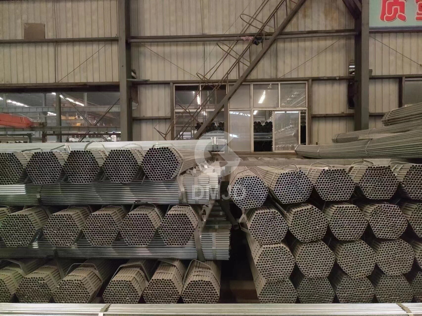 140 Tonnes of Galvanized Steel Pipes Shipped to Guinea